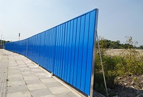 藍(lán)色鐵皮圍擋