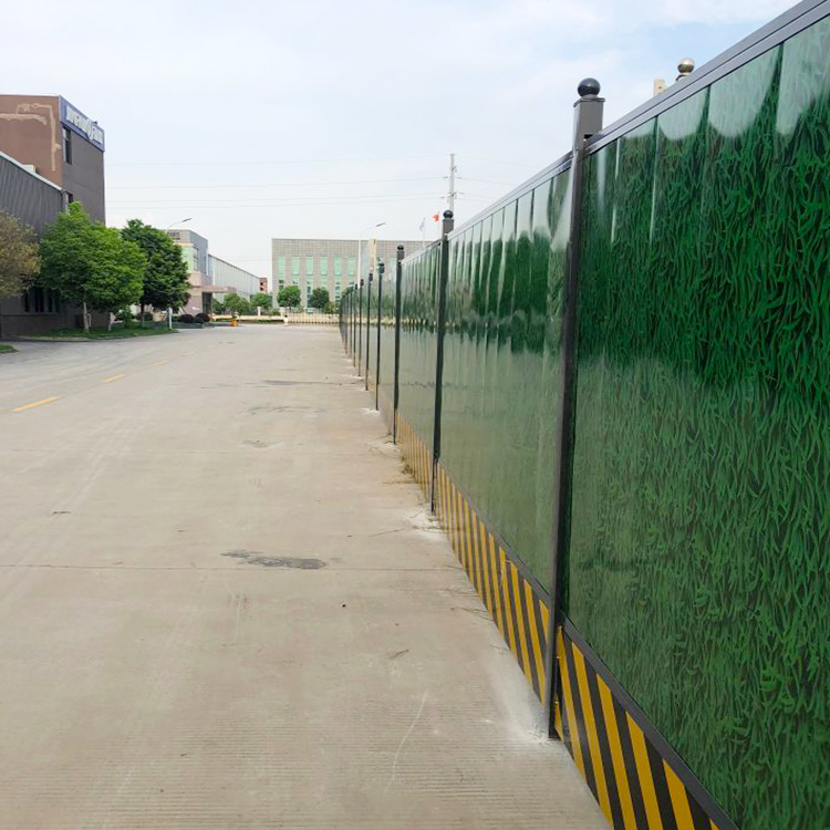 龍骨扣彩鋼圍擋多少錢一平方？