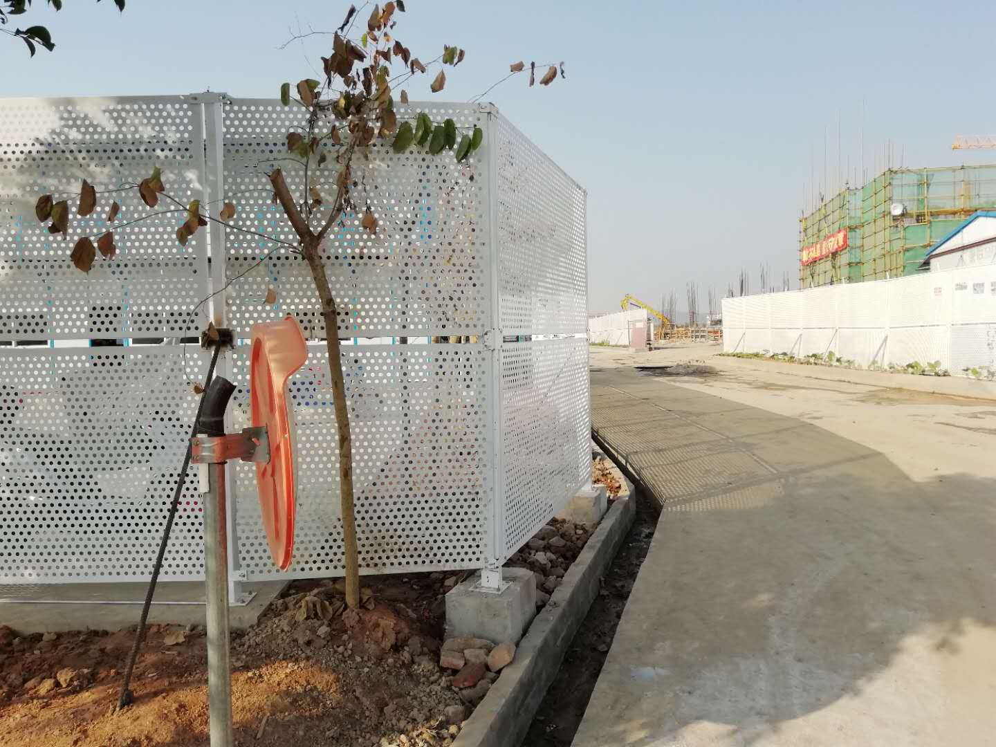 杭州沖孔圍擋施工價(jià)格(圖5)